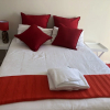 Отель Parkview Hotel Room 318, фото 2