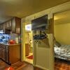 Отель Two Bedroom Apartment - North East Bronx, фото 7