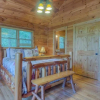 Отель Laurel Valley Lodge by Escape to Blue Ridge, фото 20