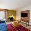 Отель Holiday Inn Express Tampa-Brandon, an IHG Hotel, фото 5