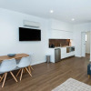 Отель Loxton Courthouse Apartments, фото 12