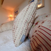 Отель Chalet in Holiday Park With Spacious Living Room, Large Enclosed Garden and Unobstructed View, фото 9