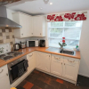Отель Commonhall Apartments - Character - City Centre - Three Storey, фото 4