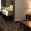 Отель Holiday Inn Exp Stes Spruce Gr, фото 35