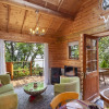 Отель Porthole Log Cabin, фото 15
