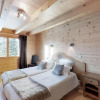 Отель Chalet Le Grand-Bornand, 6 pièces, 11 personnes - FR-1-467-58, фото 3
