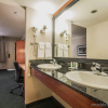 Отель Quality Inn Maple Ridge, фото 8