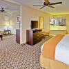 Отель Holiday Inn Express Hotel And Suites Clinton, фото 21