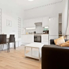Отель Refined, Light 1 Bed Apt w Balcony in Brixton, фото 11