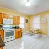 Отель Spacious 2bd/1ba | Ashmont+Parking | 3D TOUR, фото 7