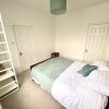 Отель Spacious Two Bed Apartment in Poole, фото 4