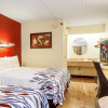 Отель Red Roof Inn Greensboro Coliseum, фото 4