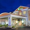 Отель Holiday Inn Express Hotel & Suites Gananoque, an IHG Hotel, фото 3