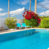 Отель Villa Ca Nostra: Large Private Pool, Walk to Beach, WiFi, Car Not Required                          , фото 16