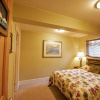 Отель Auberge Kicking Horse Guest House, фото 3