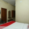 Отель Capital O 15091 Gaurav Boarding House, фото 28