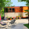 Отель House & Yard Sesil L 90 M To Beach, фото 1