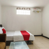 Отель RedDoorz @ Cibogo Puncak Bogor 2, фото 2