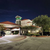 Отель La Quinta Inn & Suites by Wyndham Dallas Arlington South, фото 1