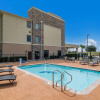 Отель Comfort Inn & Suites Victoria North, фото 16