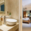 Отель Jolyon's Boutique Hotel, фото 11