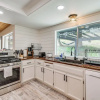 Отель Serene Groveland House w/ Fire Pit + Lake Access!, фото 5