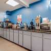 Отель Econo Lodge Inn & Suites, фото 17