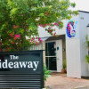 Отель Hideaway Noosa Men Only Beach Resort, фото 1