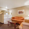 Отель Comfort Suites Foxfire, фото 35