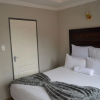 Отель Emirates Garden Lodge, фото 3