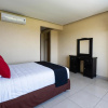 Отель Capital O Hotel Los Caracoles, Acapulco, фото 26