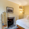 Отель JOIVY Calton Hill Idyllic Cottage Feel Next 2 Princes St, фото 4