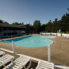 Отель Brennan Beach RV Resort - Caravan Park, фото 3