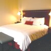 Отель Hampton Inn & Suites Saginaw, фото 4