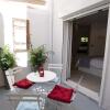 Отель Modern 2bed 2bath Loft in Acropolis area, фото 13
