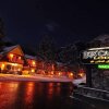 Отель Box Canyon Lodge And Hot Springs в Оурее