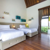 Отель Luxury Villa in Bali near Beach, Bali Villa 2003, фото 3