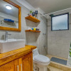 Отель Golden Getaway Apartments, фото 18