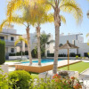 Отель Fantastic Home with AC, pool and bbq, фото 1