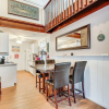 Отель Wildwood Retreat w/ 2 Balconies: 5 Blocks to Beach, фото 11