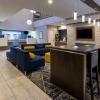 Отель La Quinta Inn & Suites by Wyndham White Plains - Elmsford, фото 12