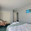 Отель Wonderful Renovated 4BR House - Netflix, фото 3