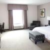 Отель Hampton Inn & Suites Mount Pleasant, фото 24