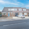 Отель Serviced 4 Bdrm 2 Bath House Maidenhead, фото 1