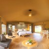 Отель Olio Bello Lakeside Glamping, фото 2
