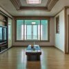 Отель Yeosu Exporo Pension, фото 3