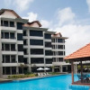 Отель Samsuria Beach Apartment Resort, фото 2