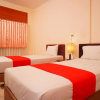 Отель OYO 142 Hotel Al Furqon Syariah, фото 25