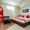 Отель OYO 5839 Hotel Mohit Regency, фото 4