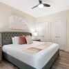 Отель Luxury 4B Condo - Newly Renovated - Steps to French Quarter, фото 7